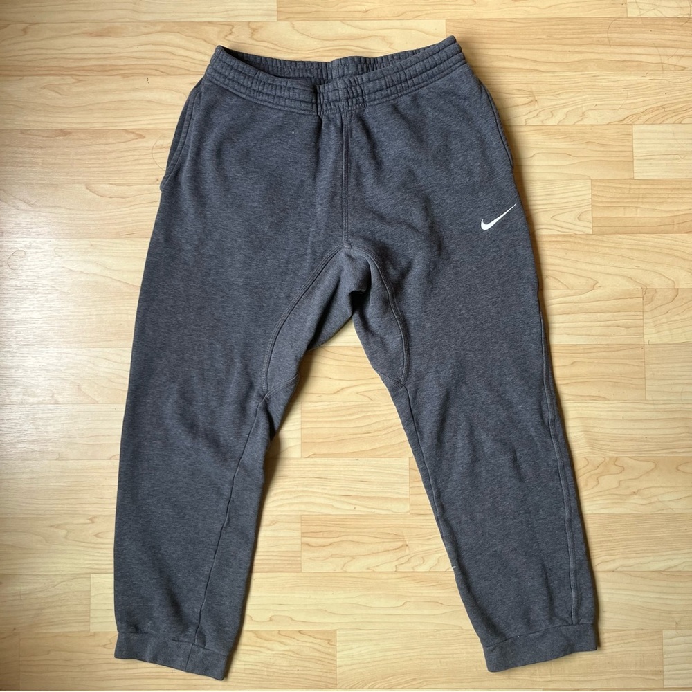 Gray Nike sweatpants